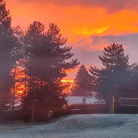 Stylish Wooden With Terrace In Pirin Golf Hotel&spa Complex アパート